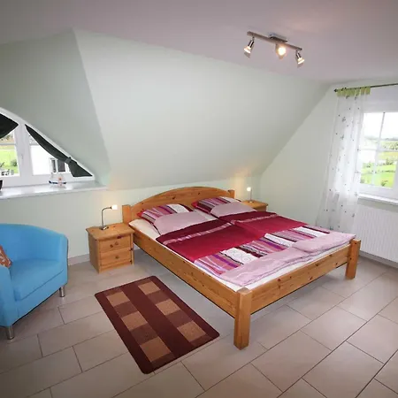 Ferienhaus Seeblick Bei Dranske Lancken